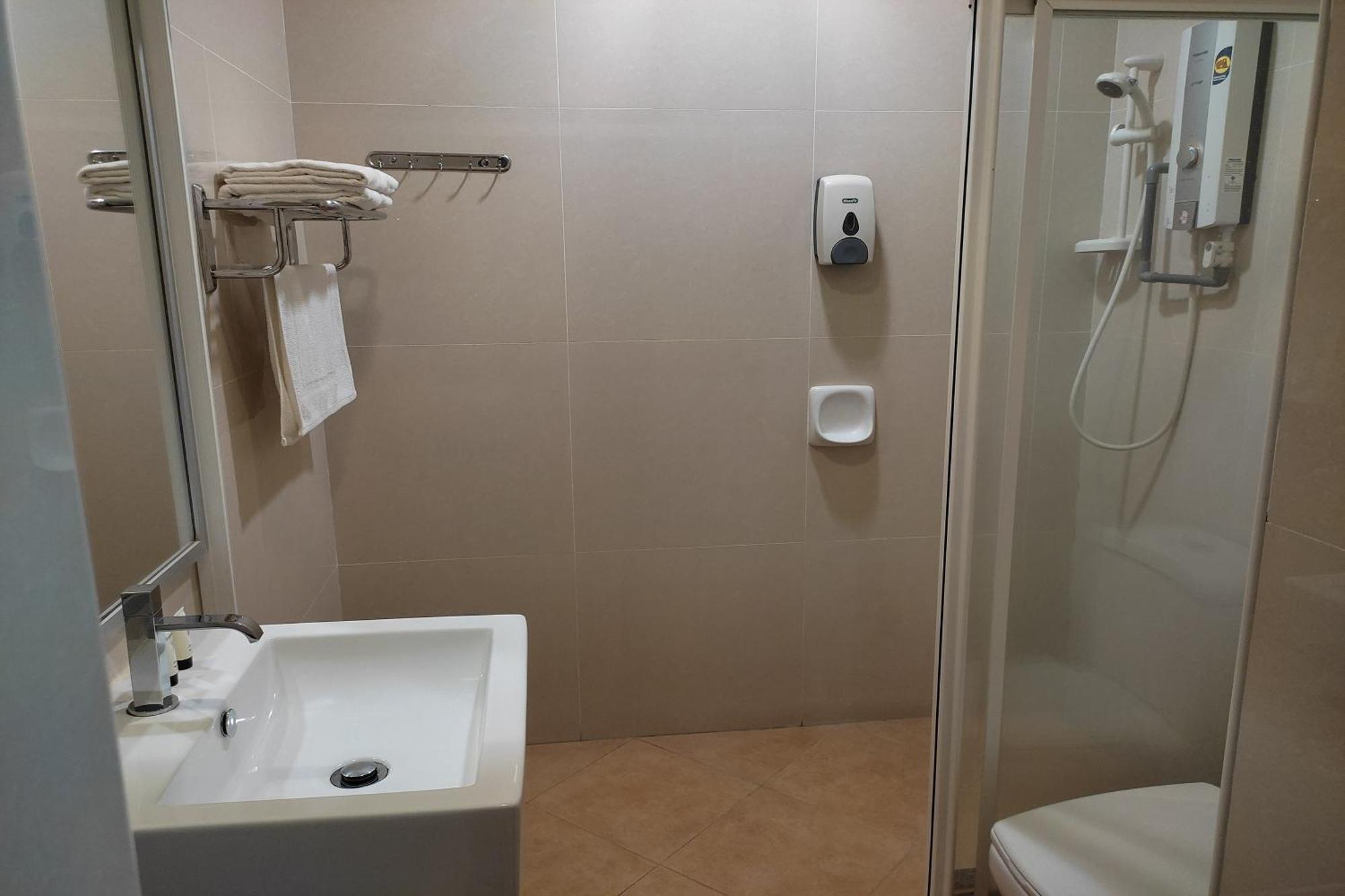 Hotel D'New 1 Kk Sabah Donggongon Eksteriør bilde